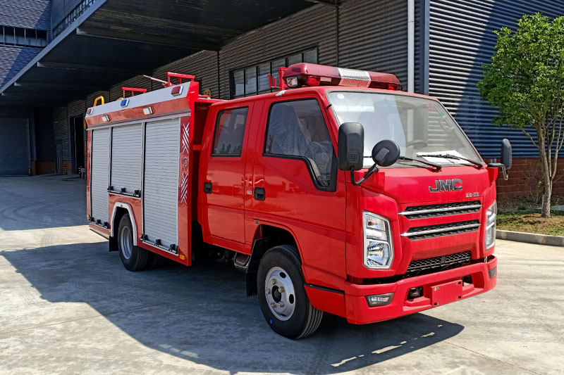 江鈴順達2噸水罐消防車圖片