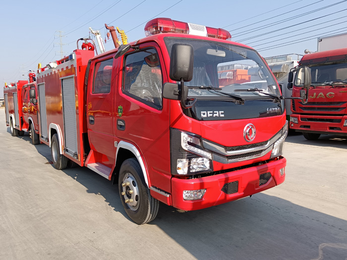5噸消防灑水車價格_消防中隊消防車_2.5-5噸泡沫消防車現車報價